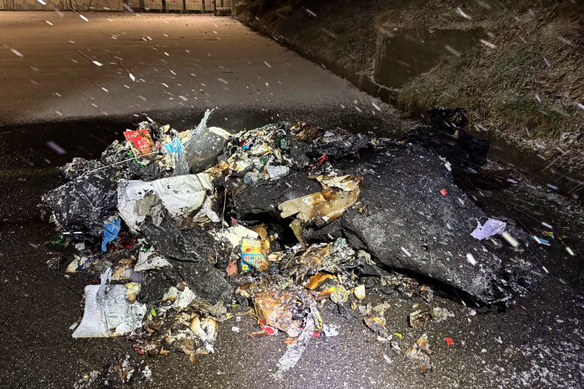 Berikon AG – Brand eines Containers auf Schulparkplatz