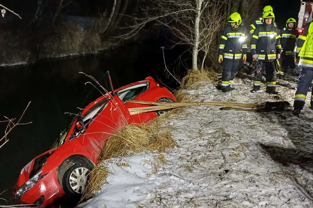 Rottenmann – Auto stürzte beinahe in Fluss