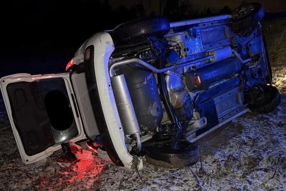 Schaffhausen SH – Autofahrer verunfallt auf glatter Strasse