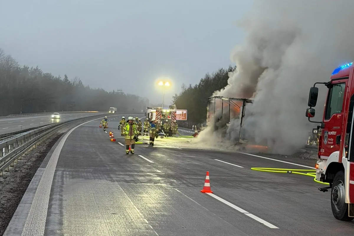 A2 Helmstedt – Sechsstündiger Einsatz durch Brand von Lkw