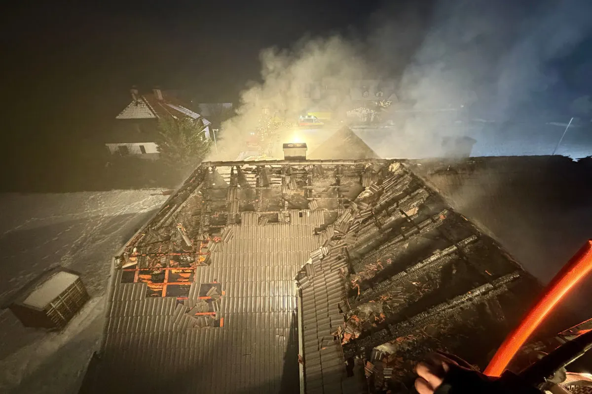 Brand eines Wohnhauses in Purgstall – Stundenlanger Einsatz