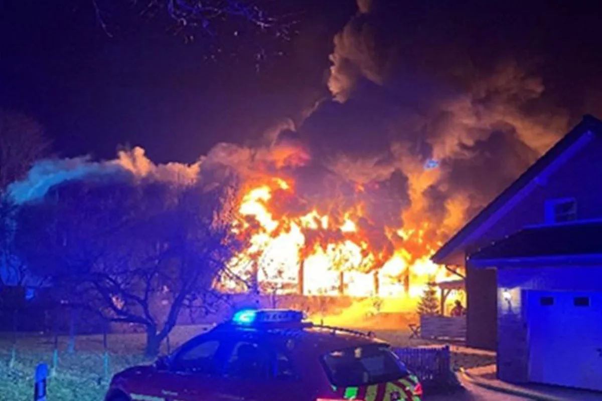 Minden – Großbrand zerstört Druckerei und Autowerkstatt