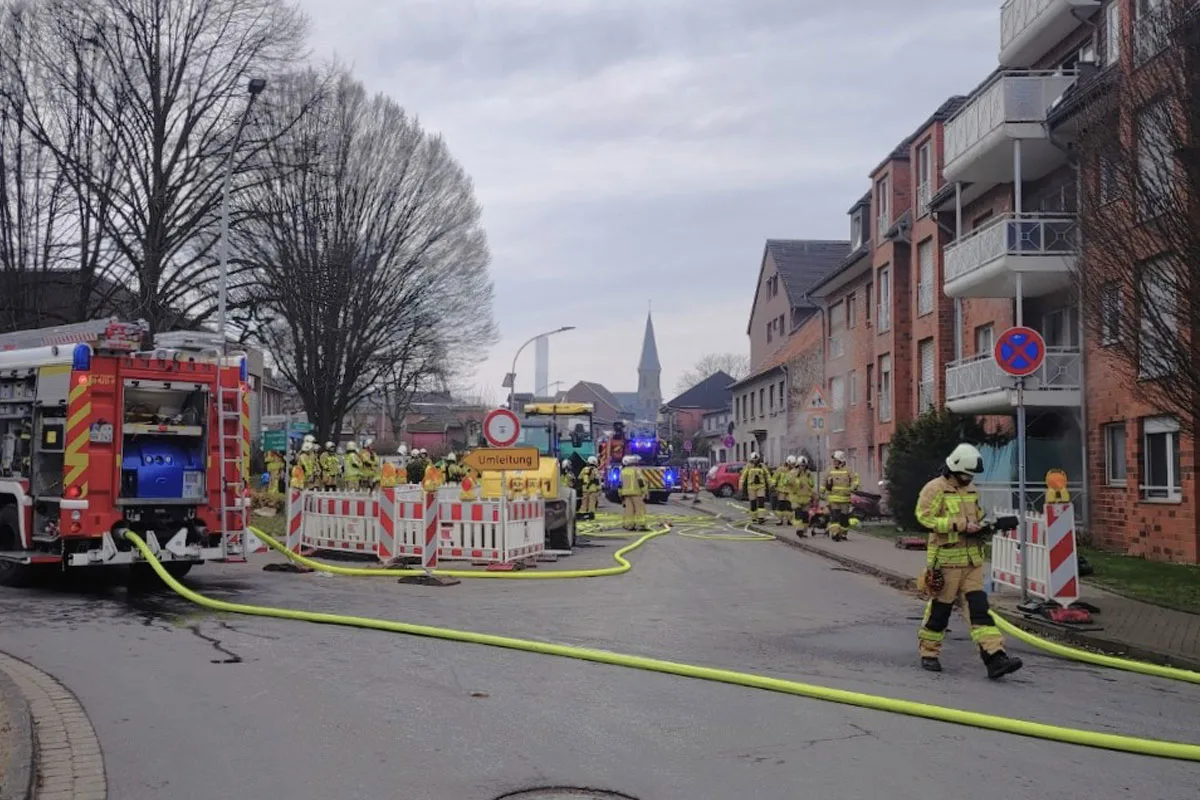 Grevenbroich – Mehr als 30 Menschen bei Brand gerettet