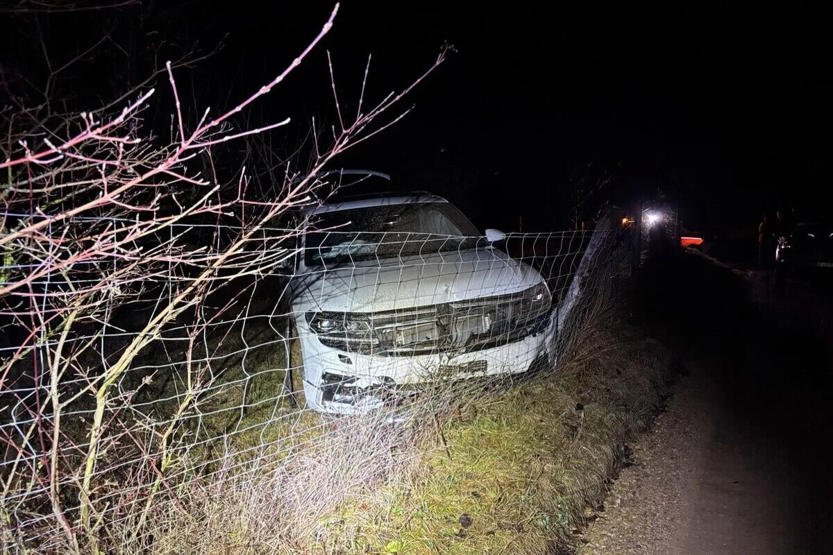 Unfall in Hornussen AG – 19-Jähriger trotz Fahrverbot am Steuer