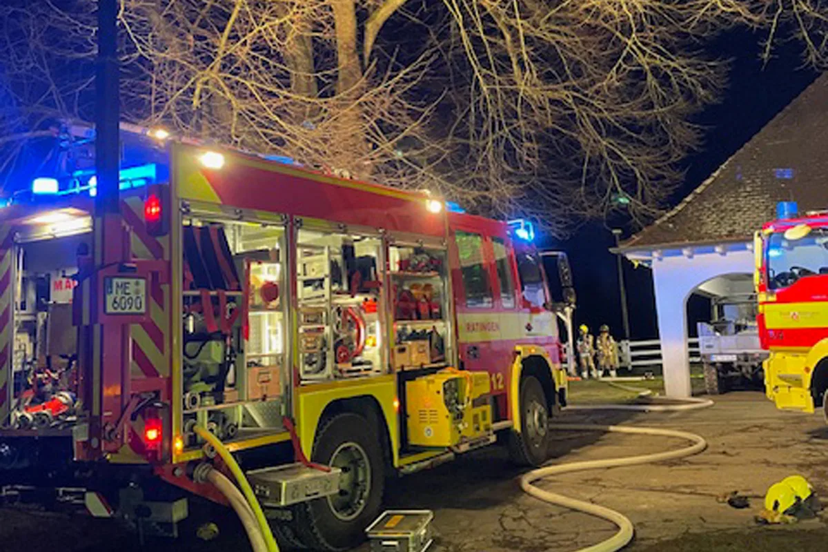 Ratingen – Kaminbrand in Einfamilienhaus