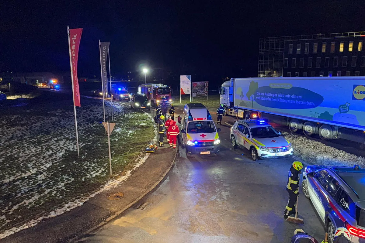 Schörfling – Schwerer Unfall zwischen Linienbus und Lkw