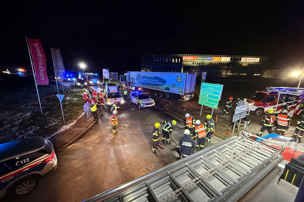 Schörfling – Schwerer Unfall zwischen Linienbus und Lkw