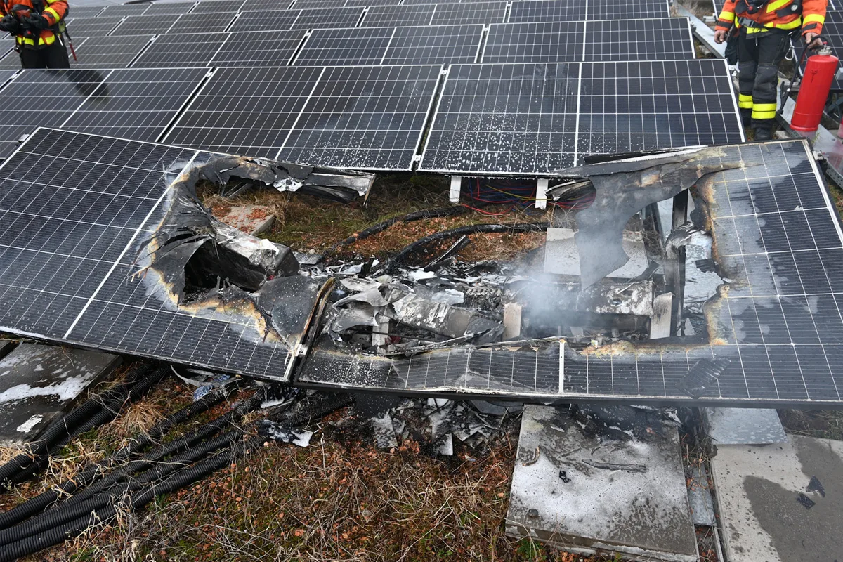 St. Margrethen SG – Photovoltaikanlage auf Firmendach in Brand