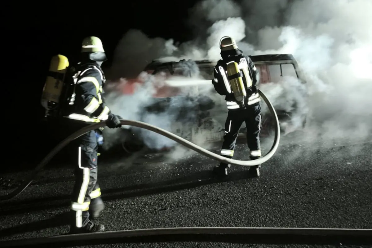 Celle – Fahrzeug in Brand geraten