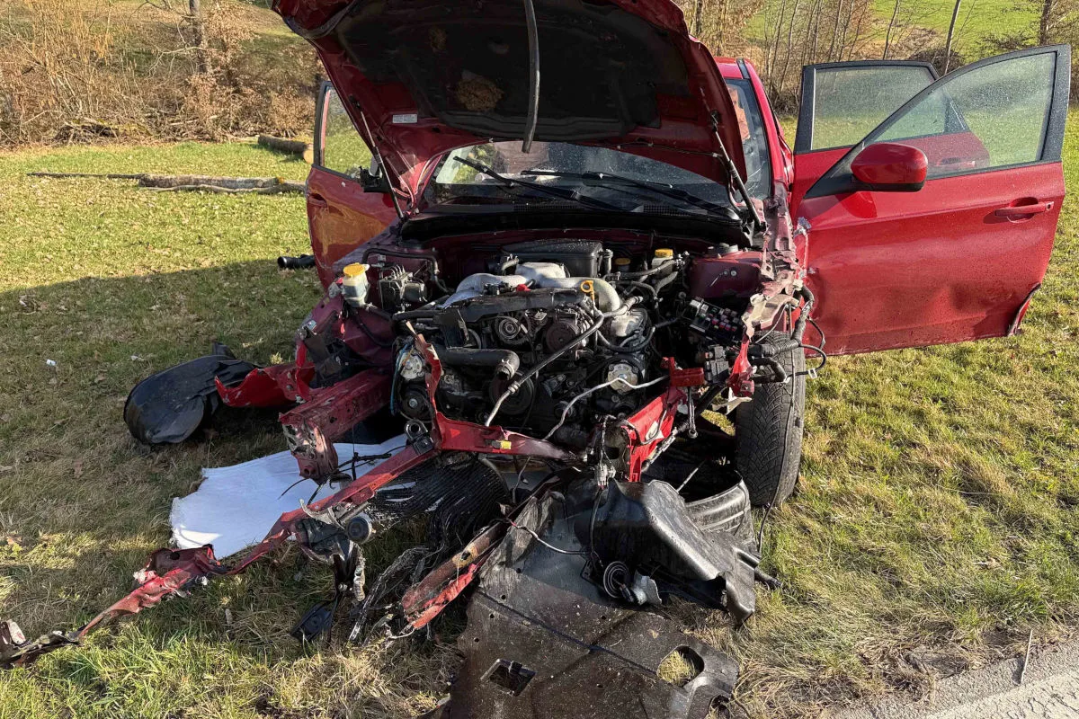 Murgenthal AG – Fahrzeug nach Unfall in Brand geraten