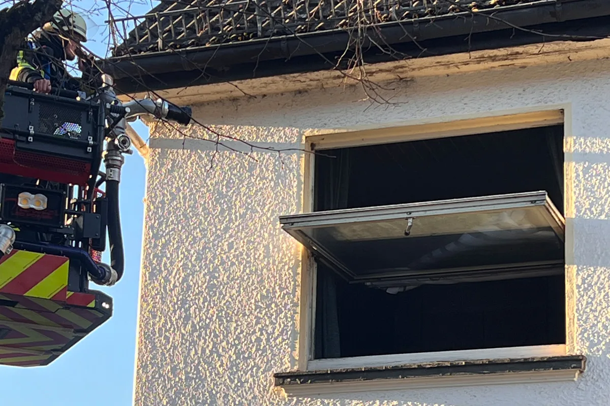 Horn-Bad Meinberg – Wohnungsbrand mit zwei Verletzten