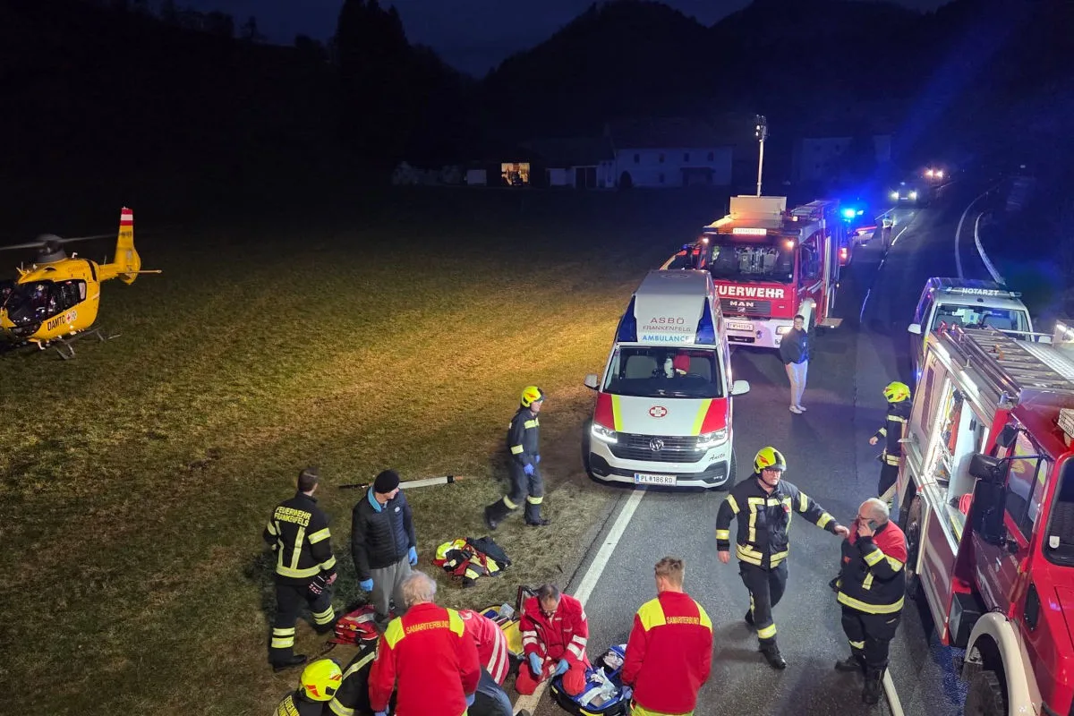 Tödlicher Unfall in Frankenfels – Pkw prallt gegen Baum