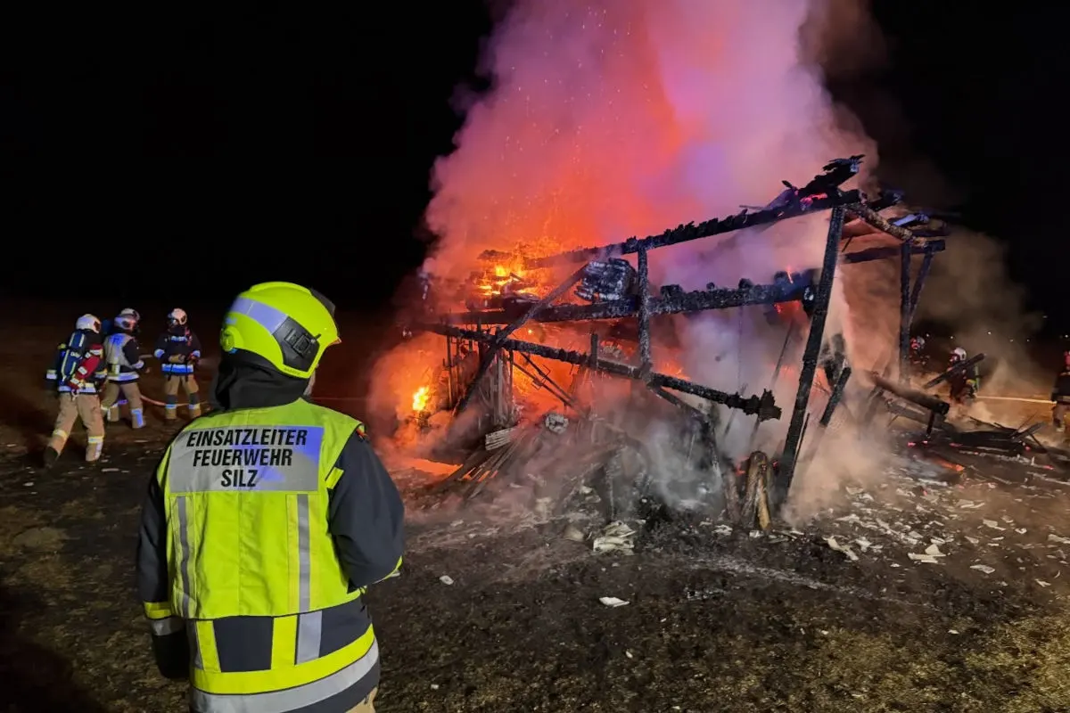 Silz in Tirol – Stadl bei Brand vollständig zerstört
