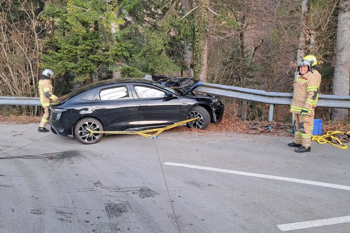 Kössen – Alkoholisierter Lenker verursacht Unfall und flüchtet