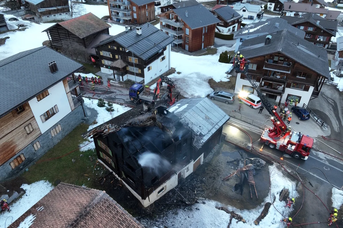 Breil/Brigels GR – Feuer zerstört Wohnhaus