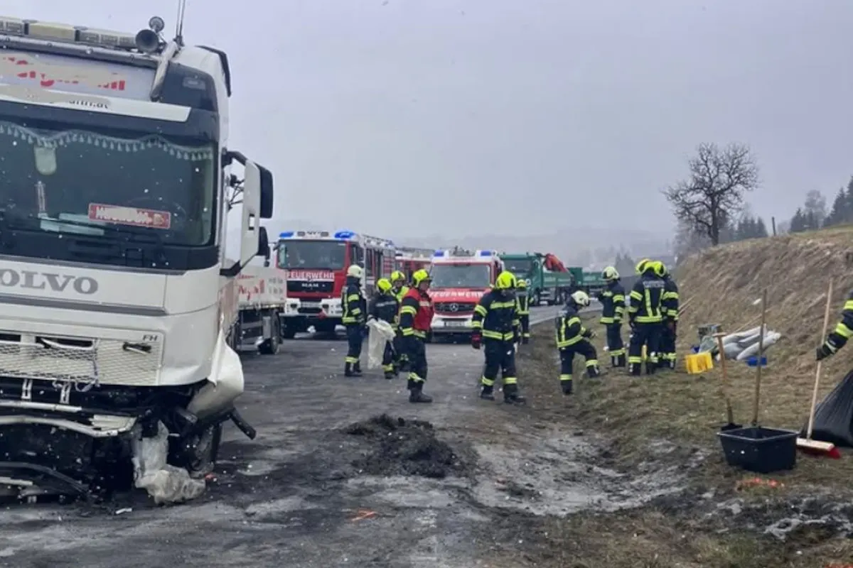 Zwettl an der Rodl – Tödlicher Unfall zwischen Pkw und Lkw