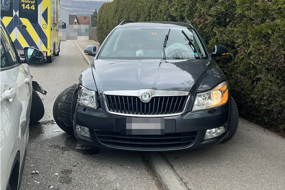 Breitenbach SO – Kollision im Gegenverkehr nach Sekundenschlaf