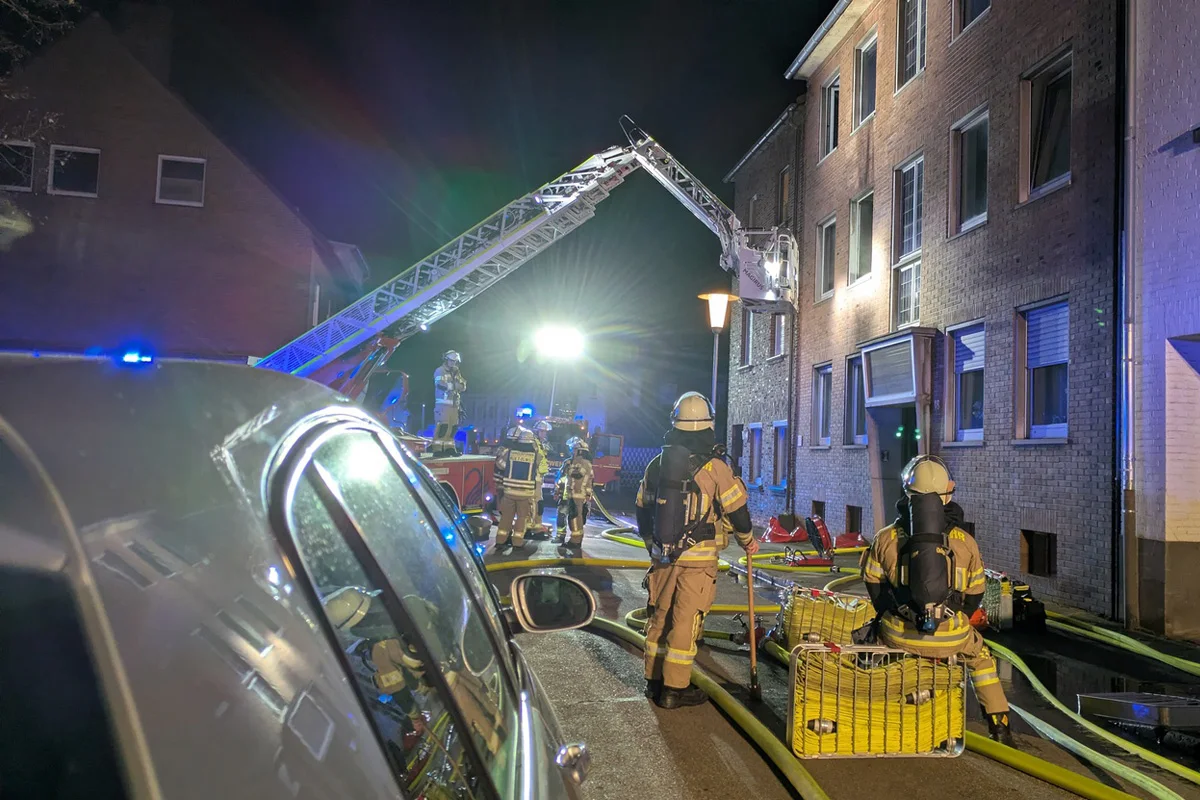 Kleve – Mehrere Personen und Tiere bei Wohnungsbrand gerettet