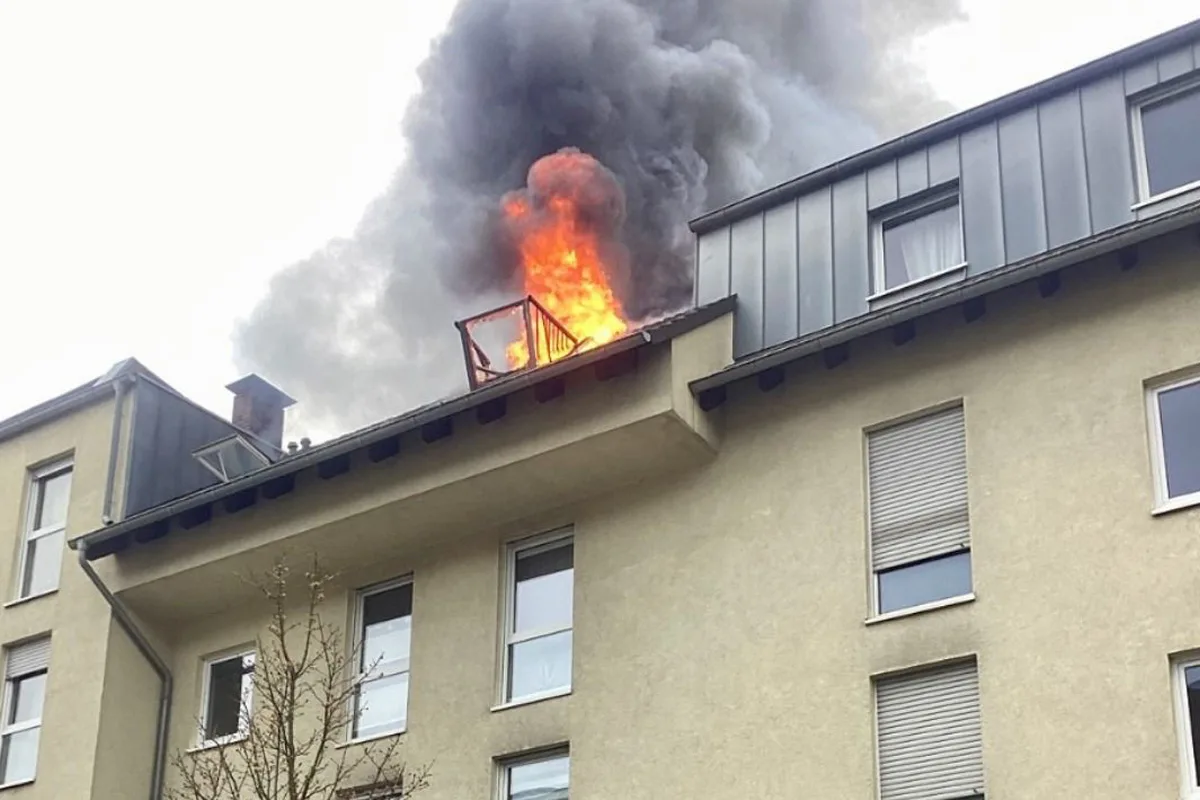 Recklinghausen – Dachstuhlbrand zerstört Wohnungen