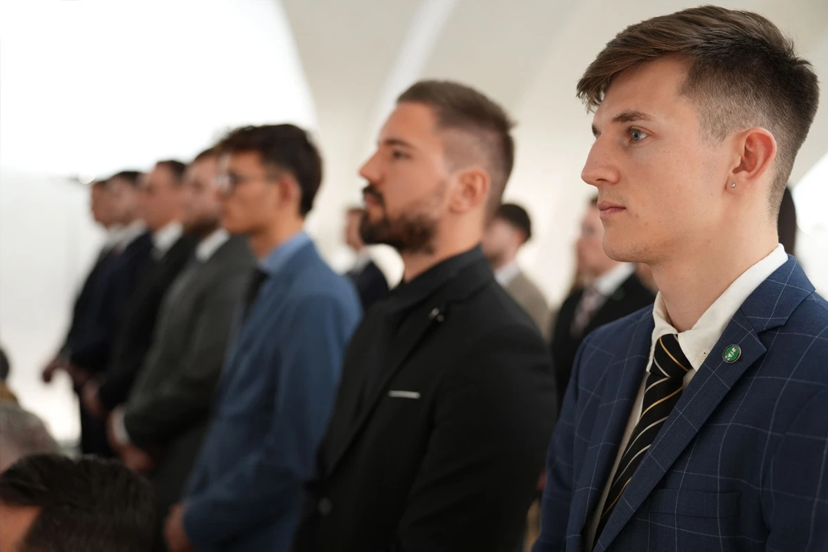 St.Gallen SG – Polizeiaspiranten erhalten Dienstwaffe