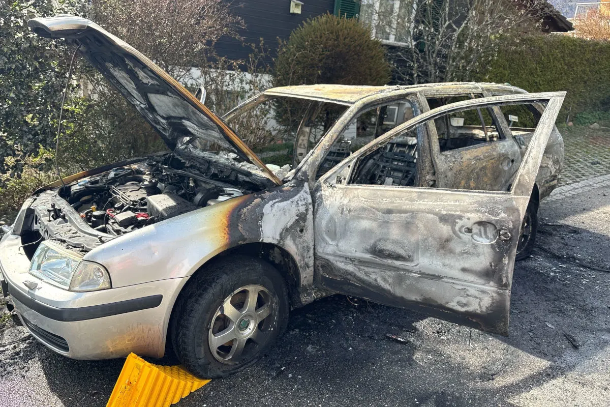 Langendorf SO – Auto brennt vollständig aus