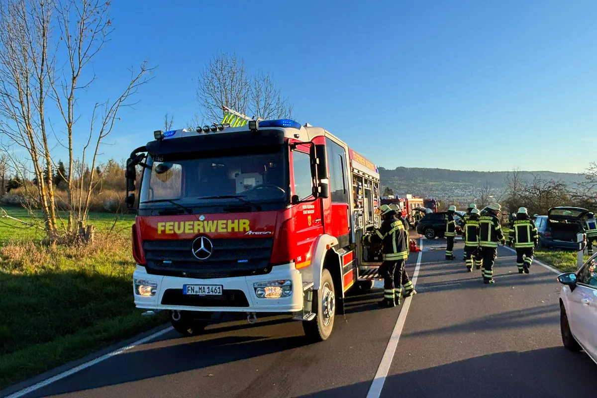 Markdorf – Zwei Verletzte nach frontalem Unfall