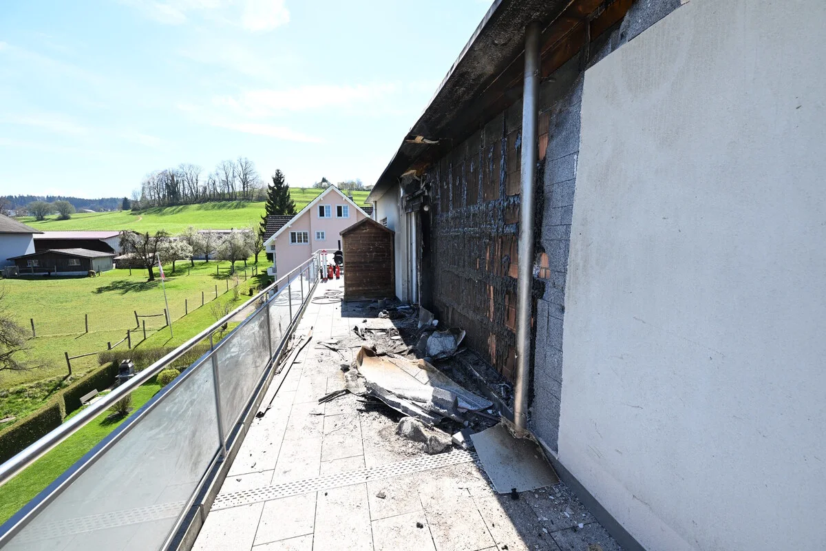 Oberuzwil SG – Brand auf Terrasse