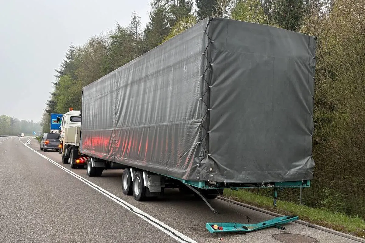 Attikon ZH – Auffahrunfall auf der A7