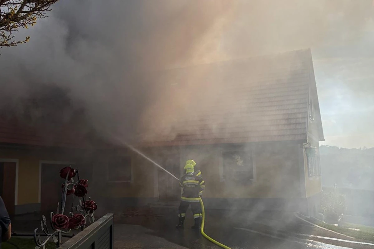 Tillmitsch – Ein Verletzter nach Brand von Wohnhaus