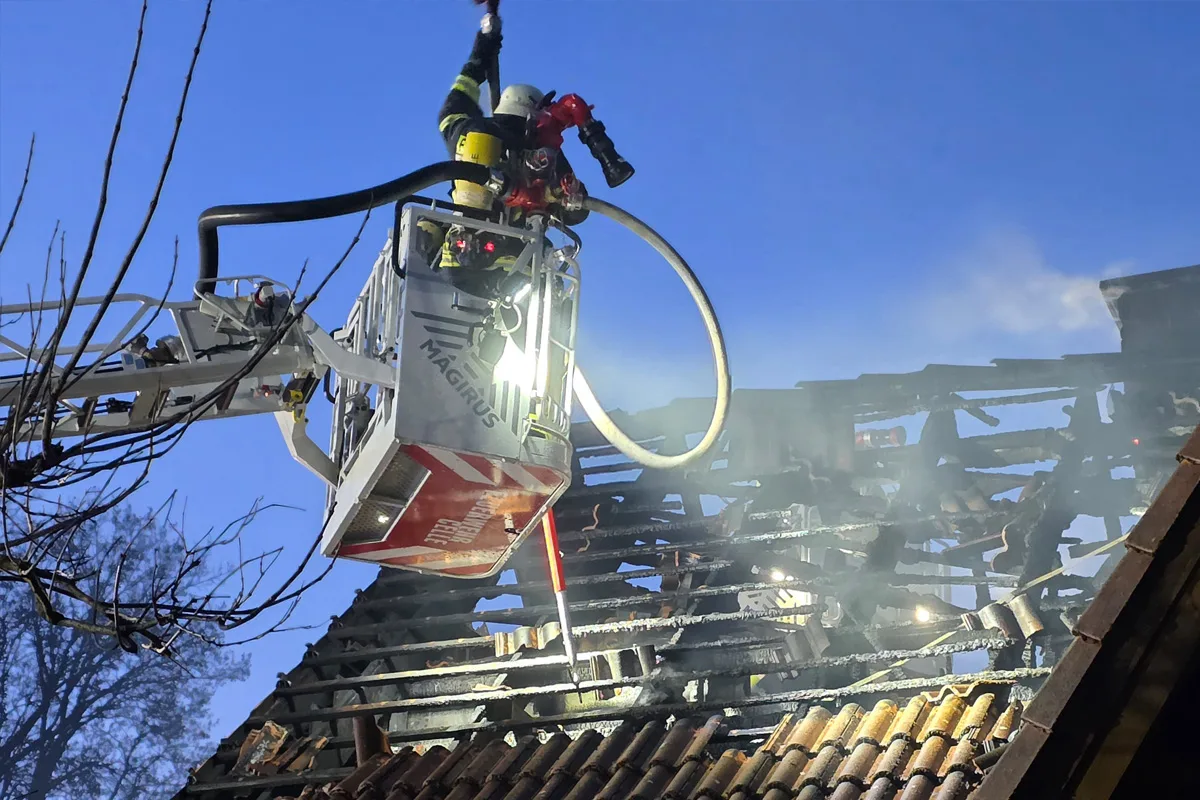 Celle – Wohnhaus nach Brand schwer beschädigt