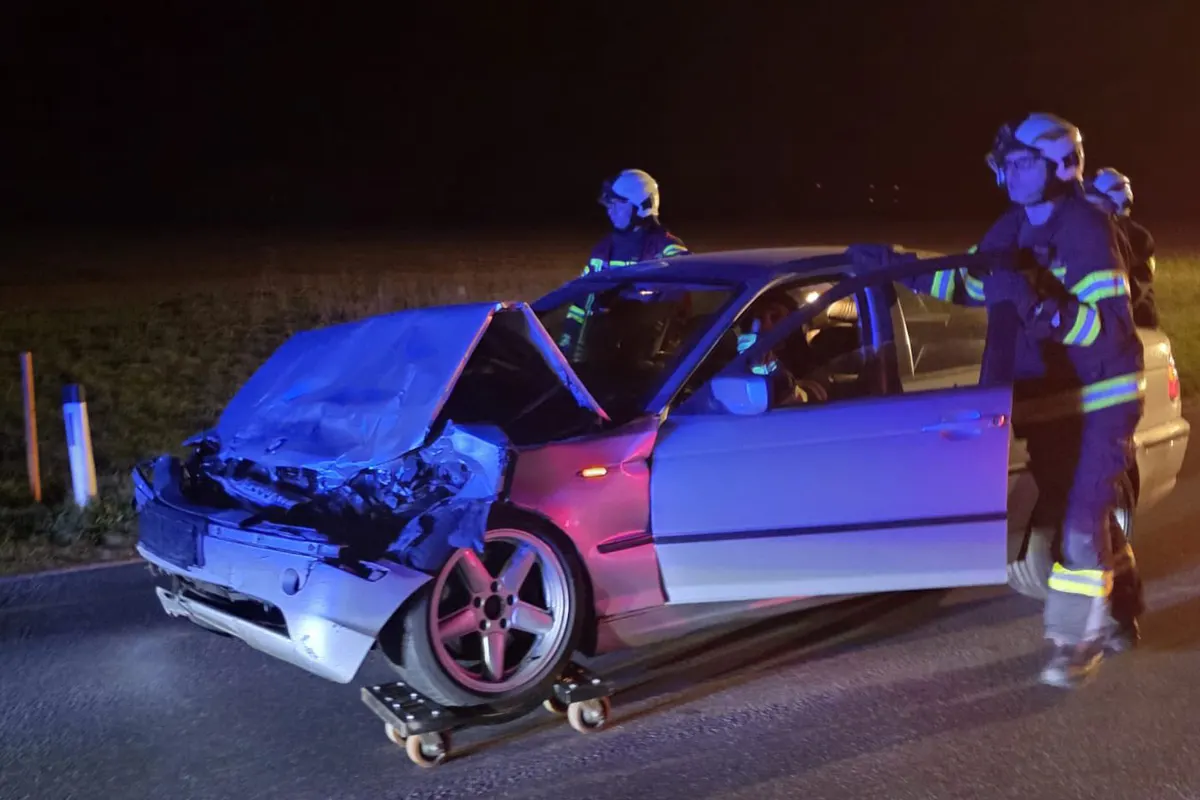 Gänserndorf – Mehrere Verletzte bei Unfall nach Überholmanöver