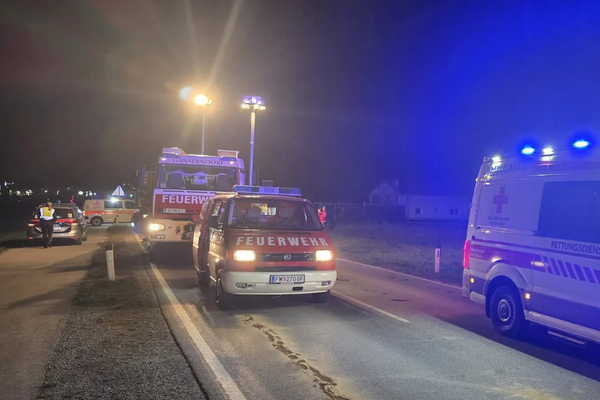 Gänserndorf – Mehrere Verletzte bei Unfall nach Überholmanöver