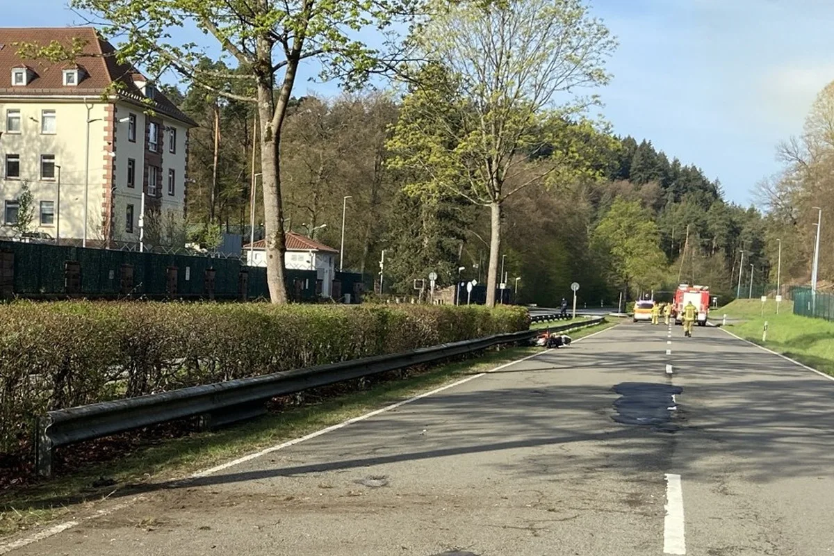 Kaiserslautern – Motorradfahrer (17) bei Sturz schwer verletzt