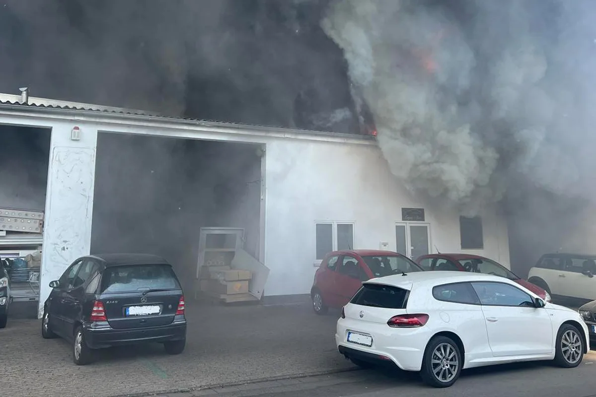 Bad Kreuznach – Trennschleifer löst Brand einer Werkstatt aus