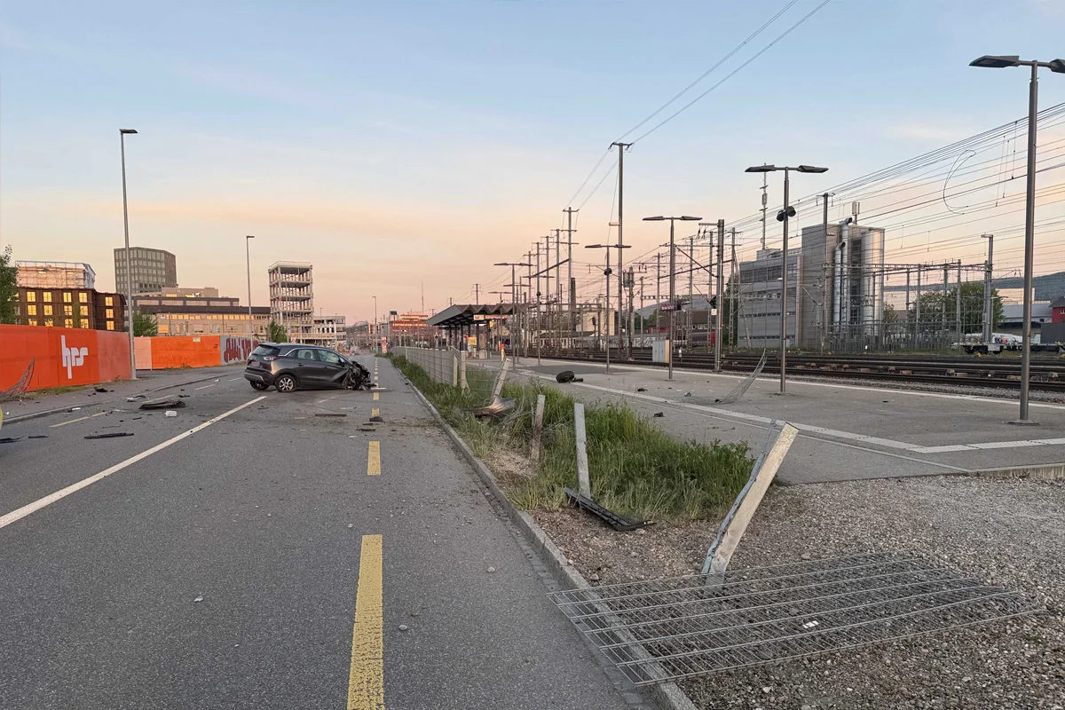 Aarau AG – Alkoholisierter Lernfahrer verursacht Selbstunfall