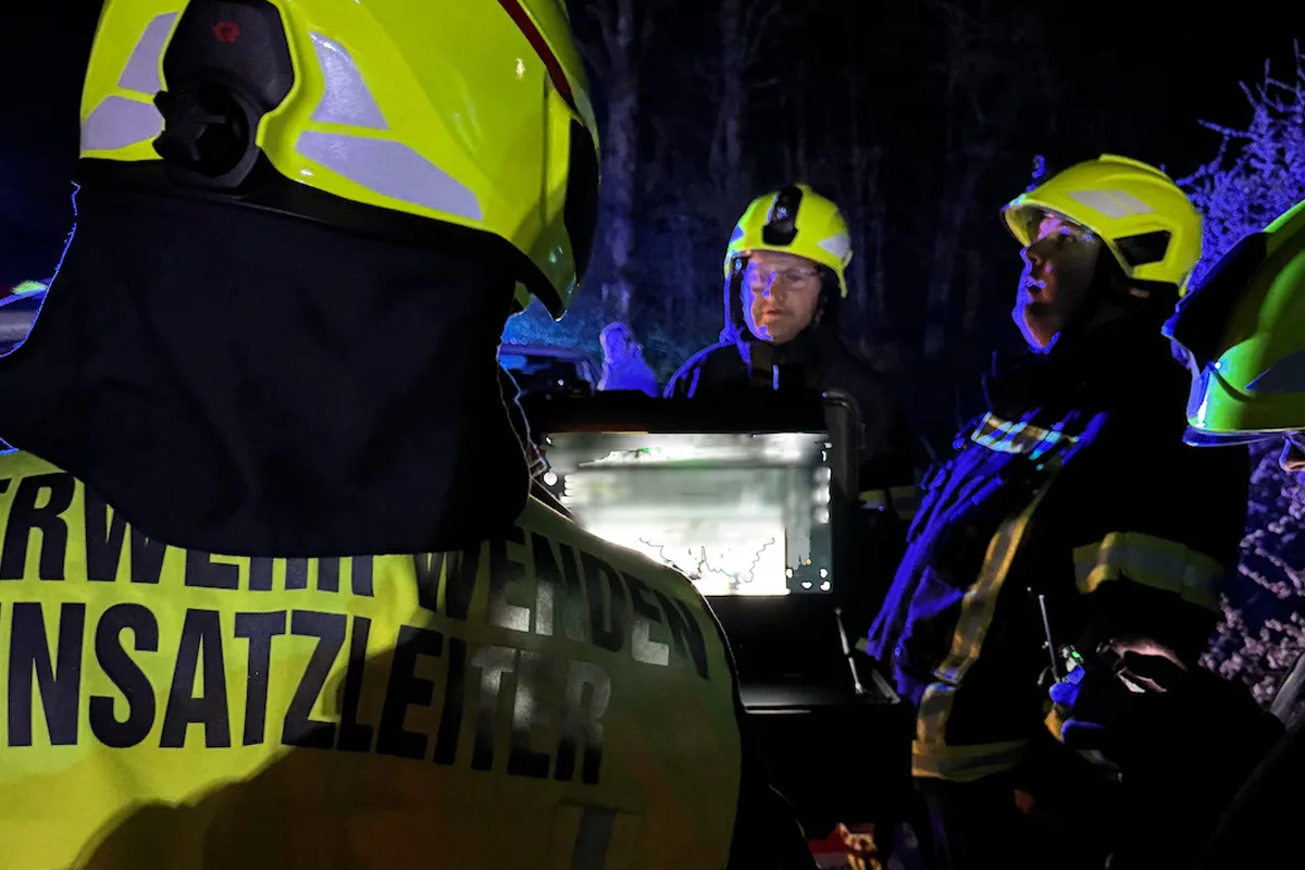 Wenden – Person nach Unfall eingeklemmt und schwer verletzt