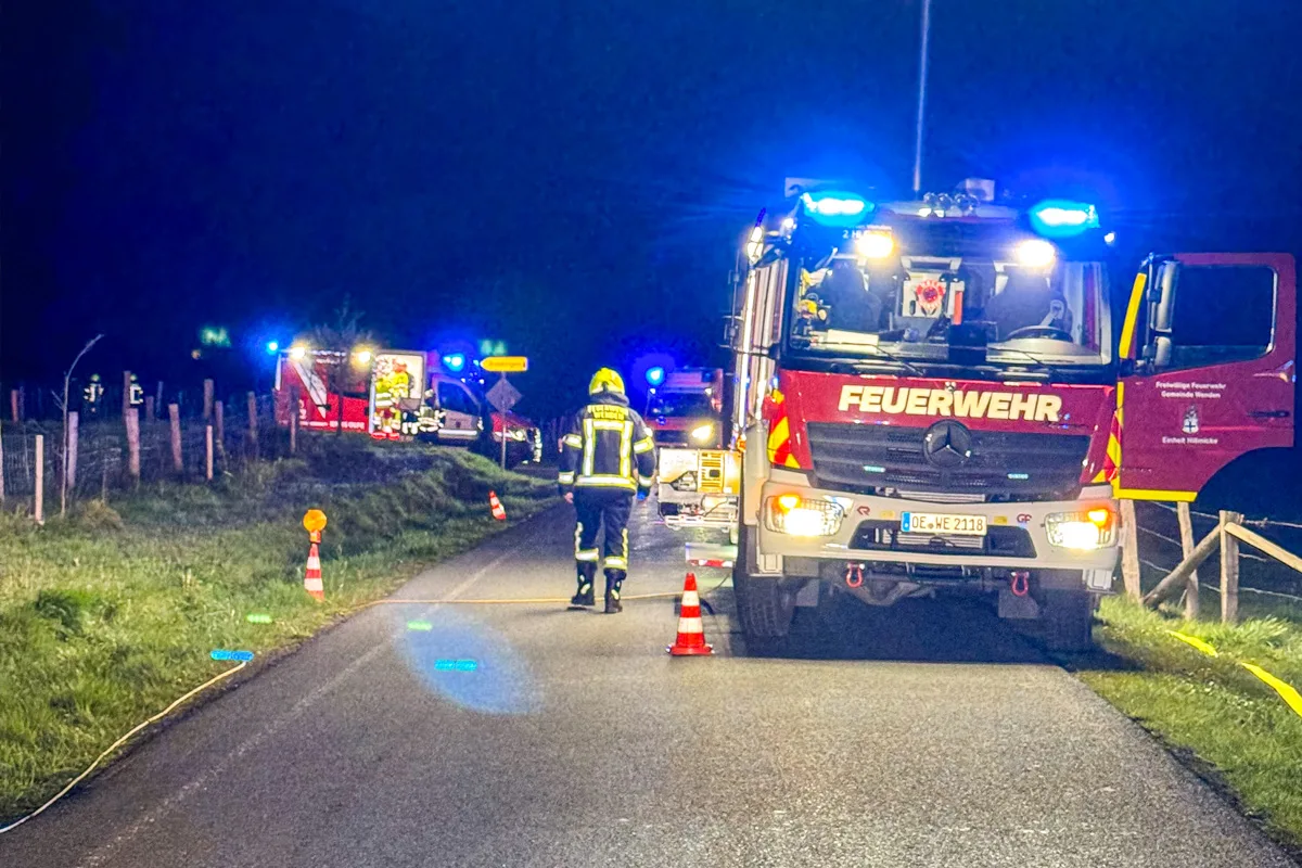Wenden – Person nach Unfall eingeklemmt und schwer verletzt