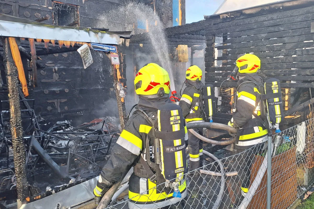 Thaya – Großer Brand zerstört Reihenhaus im Ortszentrum