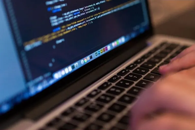 Bezirk Urfahr-Umgebung - 60-Jähriger als Opfer von Internetbetrügern