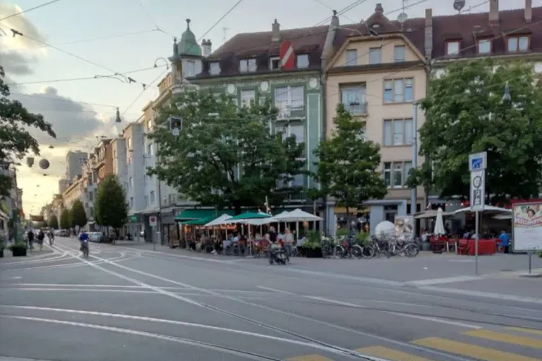 Basel – Mehrere Bussen wegen Fahrverbot am Tellplatz ausgestellt