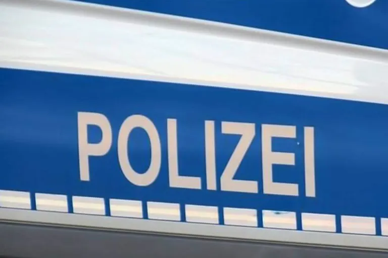 Güstrow – Parteibüro der Linken beschädigt