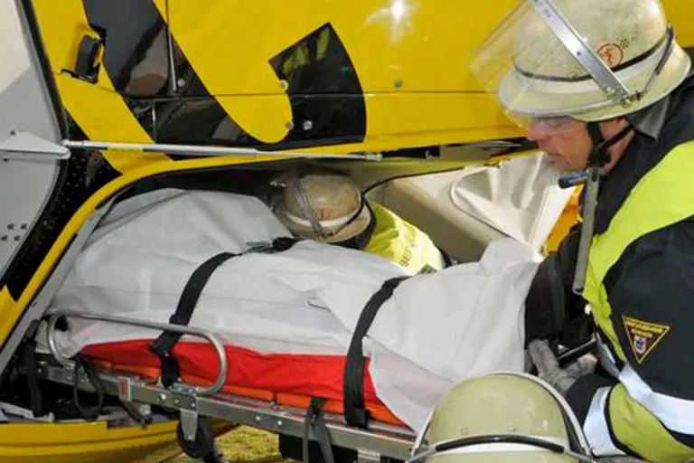 34-Jähriger nach Motorradunfall in Lassing im Krankenhaus