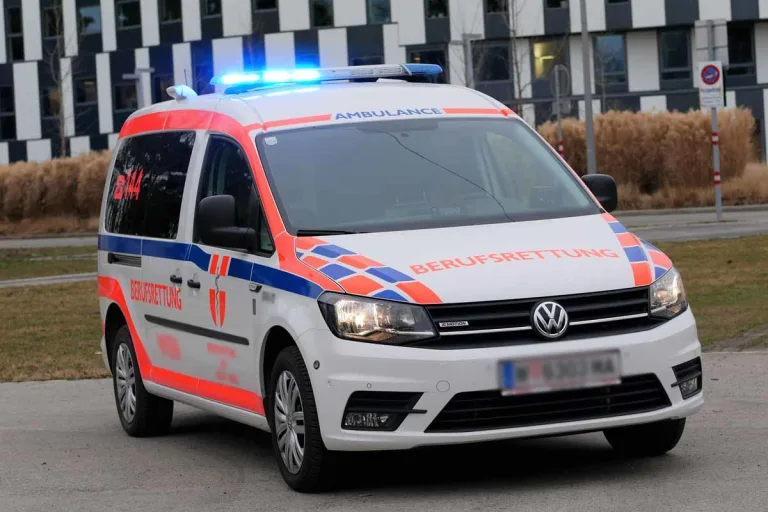 Wien - 11-jähriges Mädchen auf Schutzweg angefahren