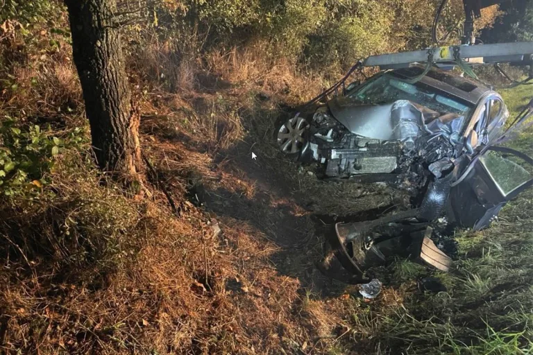 Hirschhorn RP - Autofahrerin nach Unfall schwer verletzt 