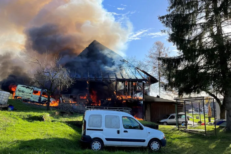 Oberneunforn TG – Brand eines Bauernhauses