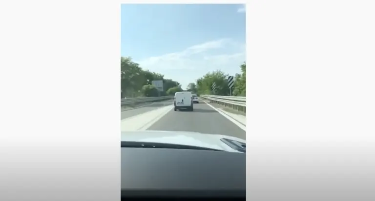 Unfall bei Pavia (It) - Zivilpolizist verfolgt Lieferwagendiebe - es waren drei Kinder!