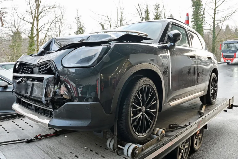 A14 Ebikon LU – Auffahrunfall mit vier beteiligten Fahrzeugen