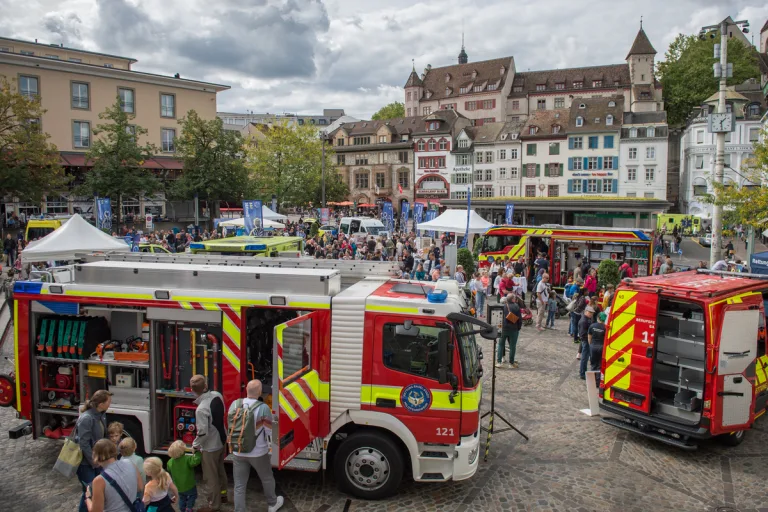 Basel - Blaulichttag 2023 mit zahlreichen Besuchern