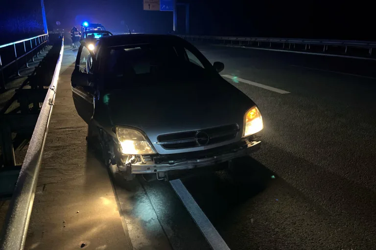 A33 Bielefeld – Betrunkener Fahrer flüchtet nach Unfall
