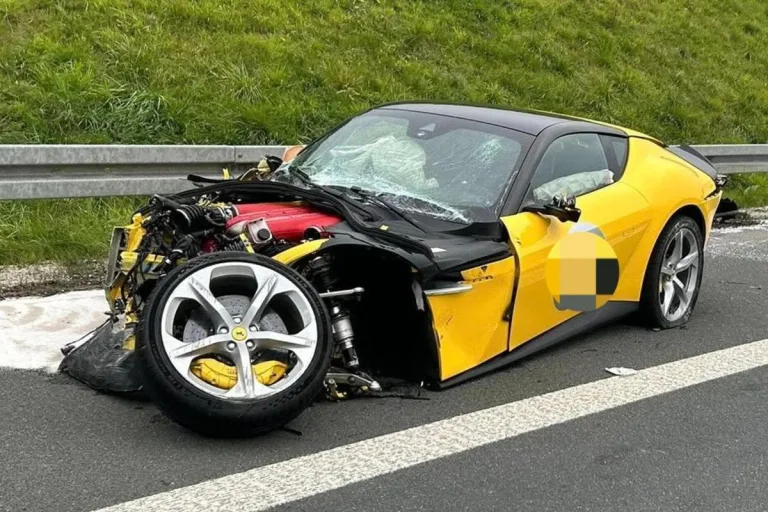 A3 Schlüsselfeld BY – Ferrari und Polestar krachen in Lkw – Gaffer filmen Unfall